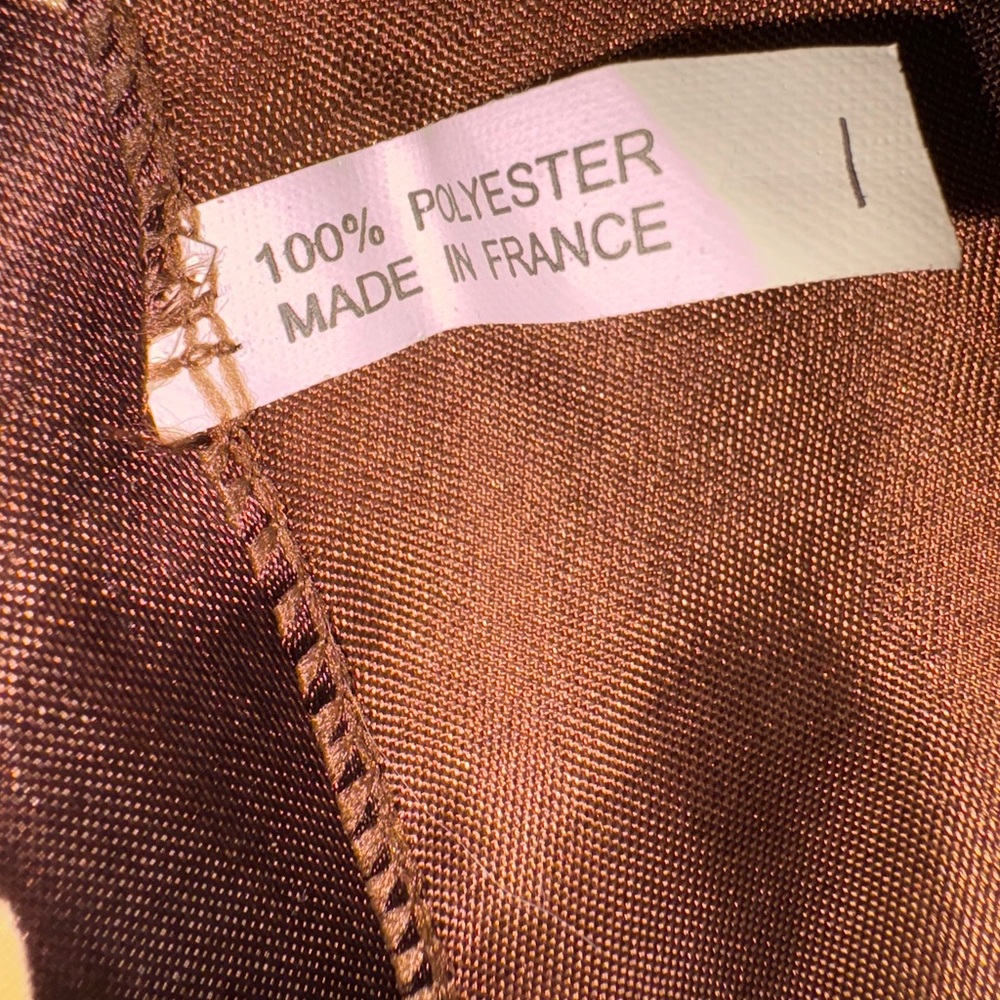 Chanel Dark Brown and Cream Logo Scarf 100%polyester 39x38 - Picture 3 of 5